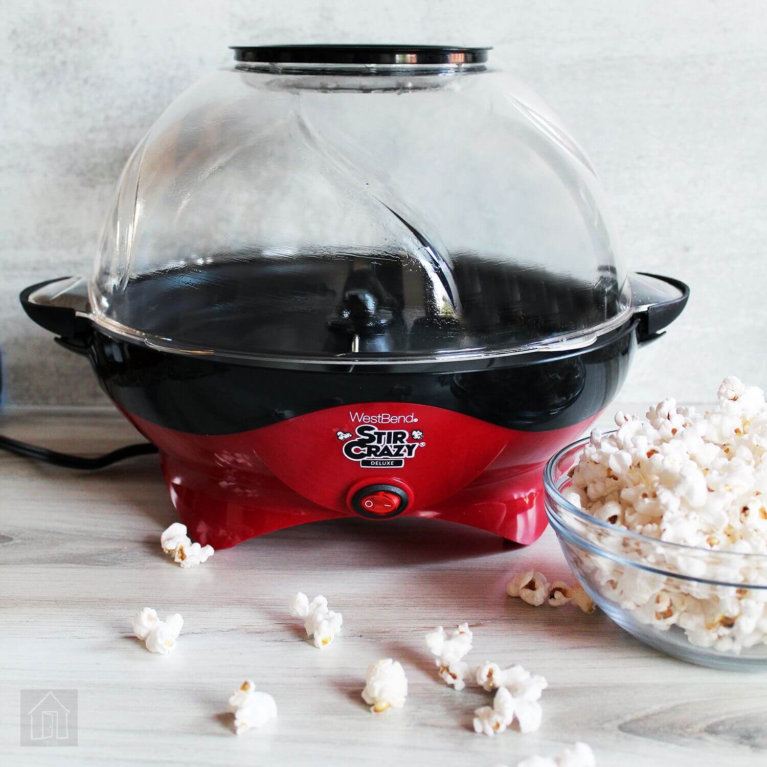 How to Make Popcorn in a Stirring Popcorn Maker?